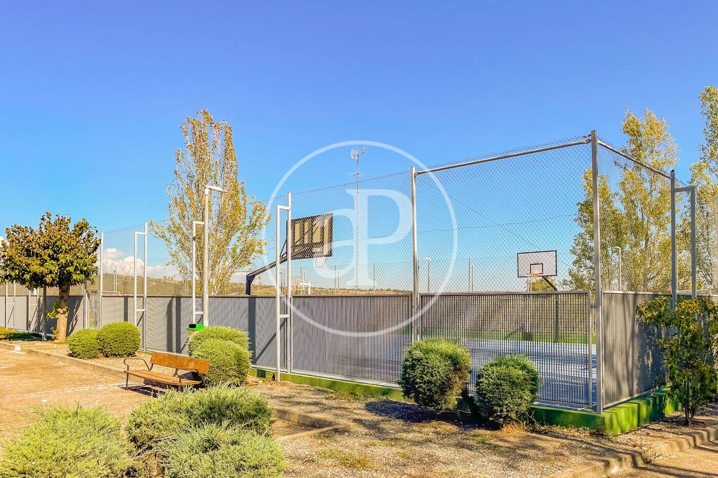 5 sypialnia Willa na sprzedaż w San Agustin del Guadalix z basenem - 725 000 € (Ref: 10161485)