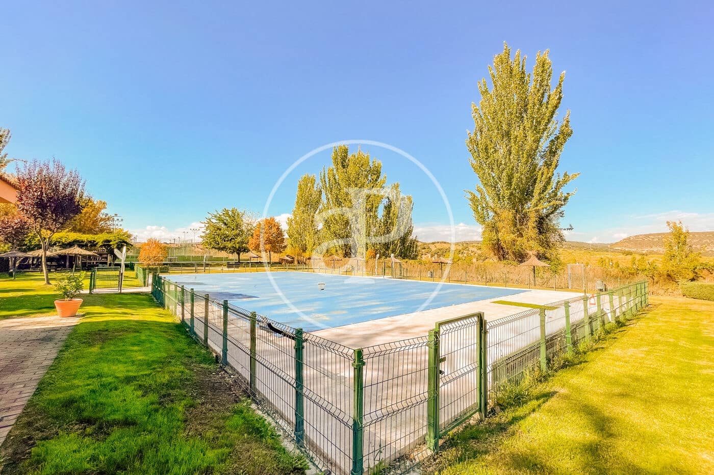5 sypialnia Willa na sprzedaż w San Agustin del Guadalix z basenem - 725 000 € (Ref: 10161485)