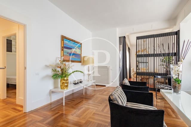 4 soverom Leilighet til salgs i Almagro, Madrid by med svømmebasseng garasje - € 3 100 000 (Ref: 10161488)