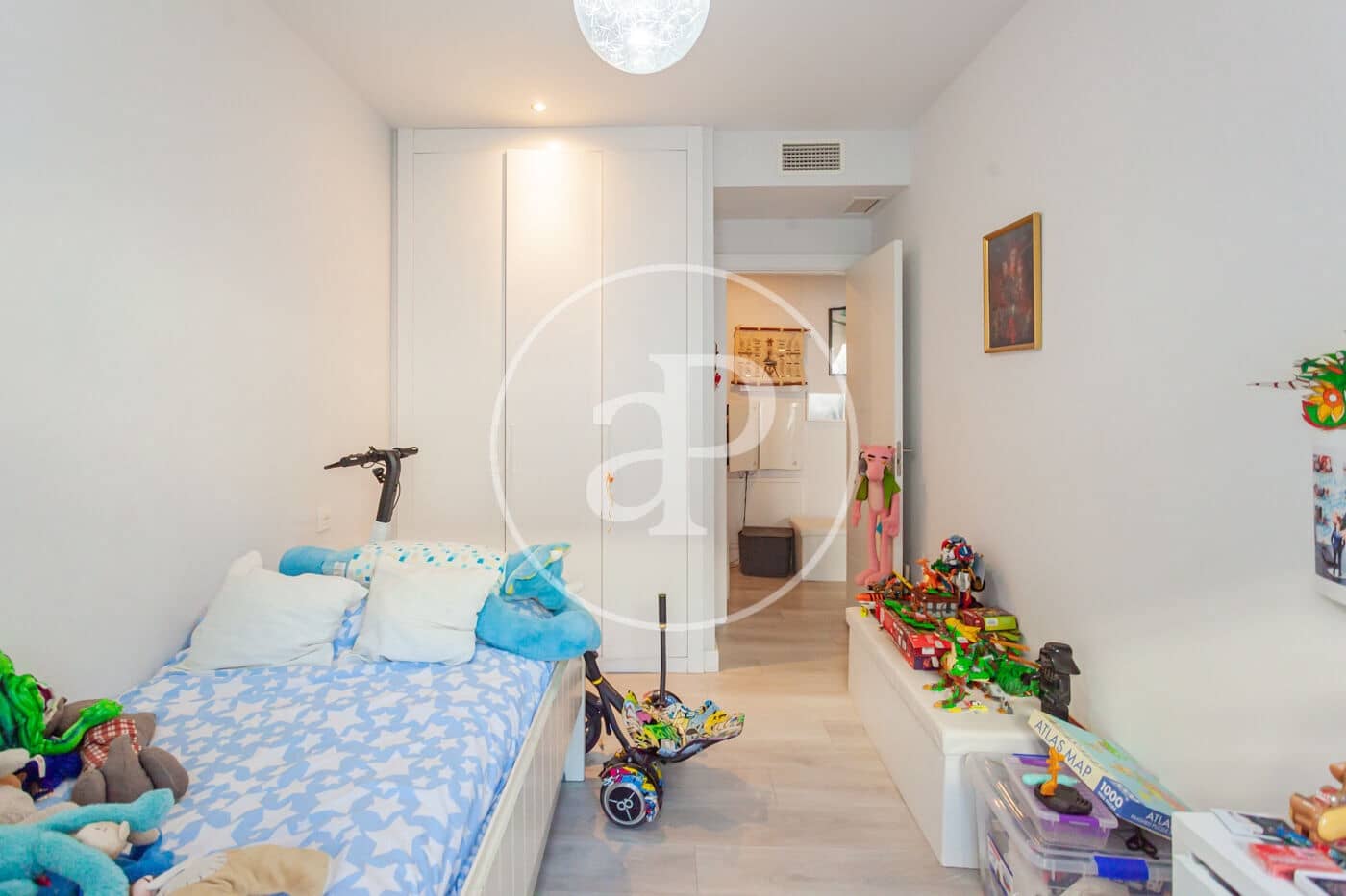 4 bedroom Apartment for sale in Boadilla del Monte with pool garage - € 1,085,000 (Ref: 10164940)