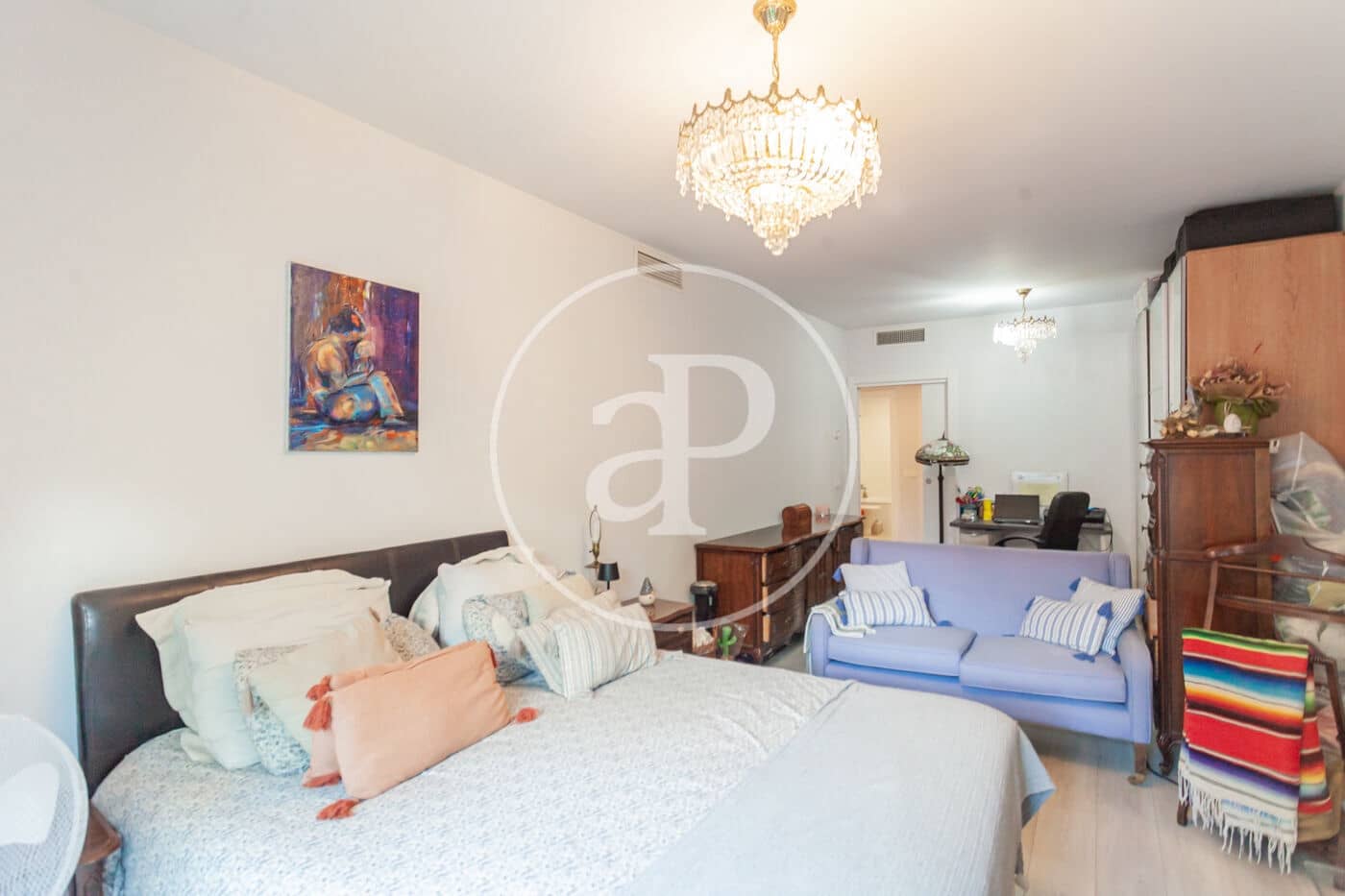 4 bedroom Apartment for sale in Boadilla del Monte with pool garage - € 1,085,000 (Ref: 10164940)