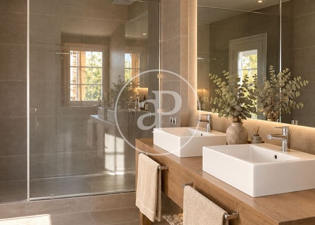 5 bedroom Villa for sale in La Moraleja, Alcobendas with pool garage - € 4,250,000 (Ref: 10164941)