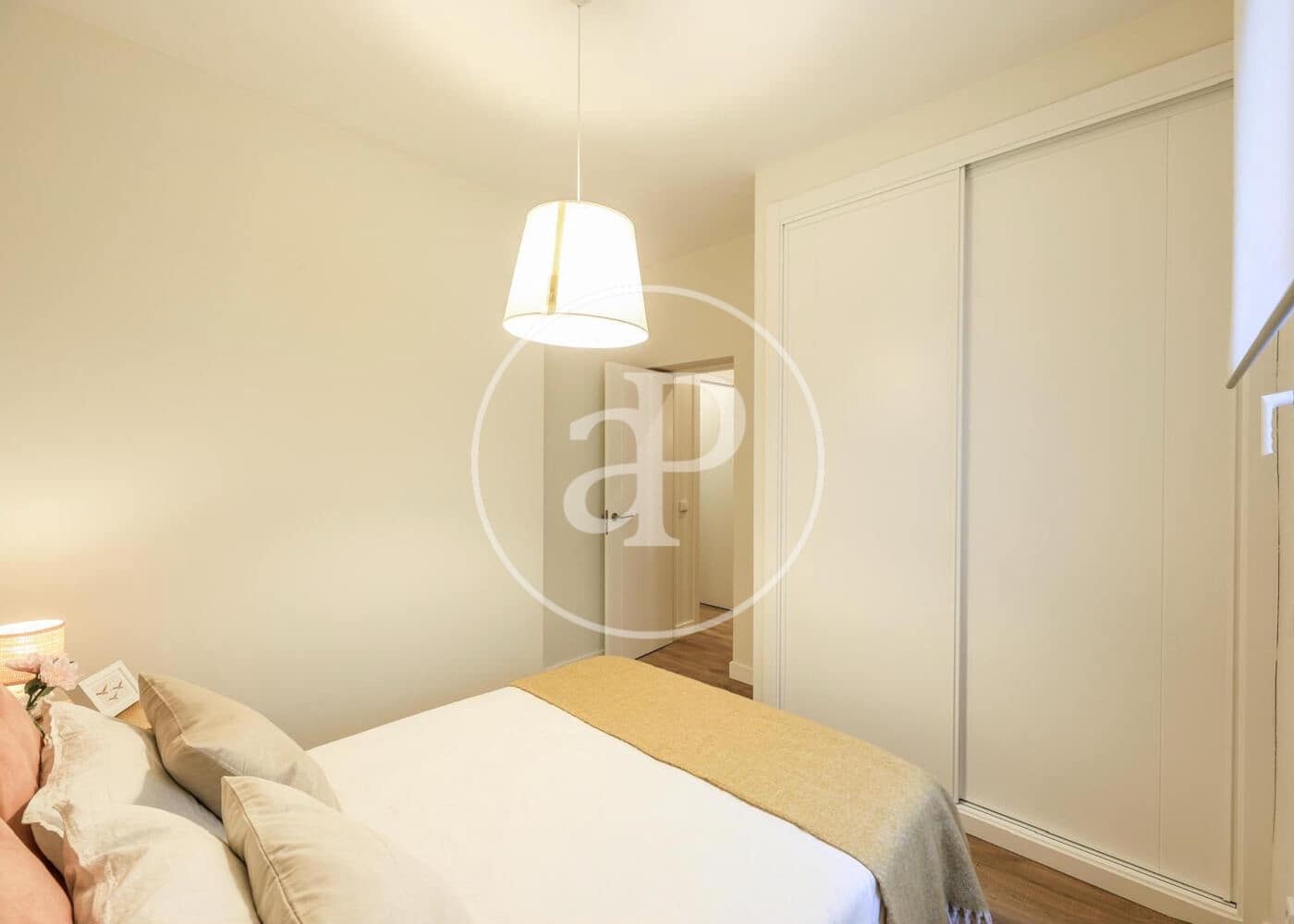 2 soveværelse Lejlighed til salg i Madrid by - € 935.000 (Ref: 10164944)