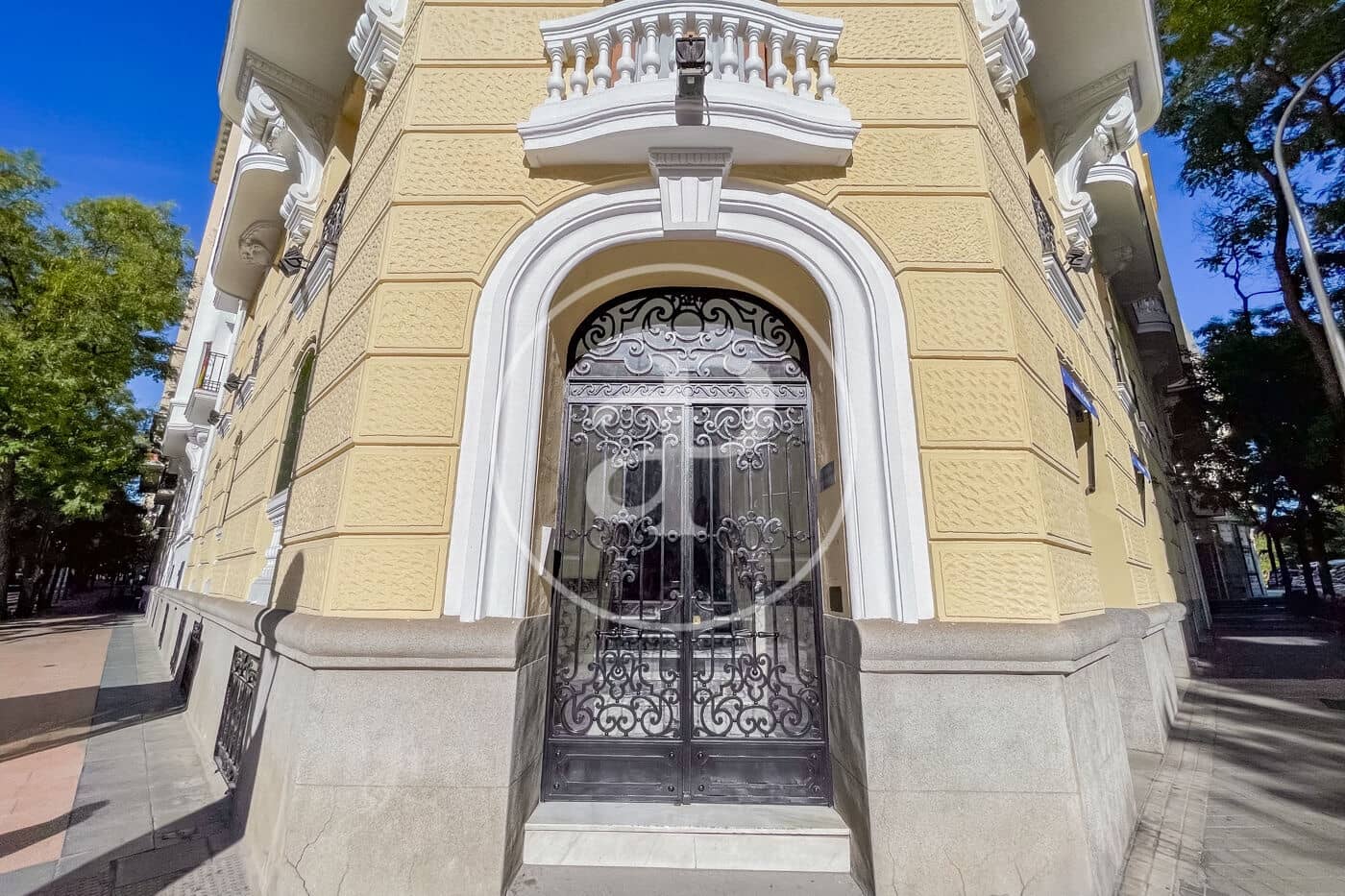 3 soveværelse Lejlighed til salg i Madrid by - € 1.790.000 (Ref: 10164945)