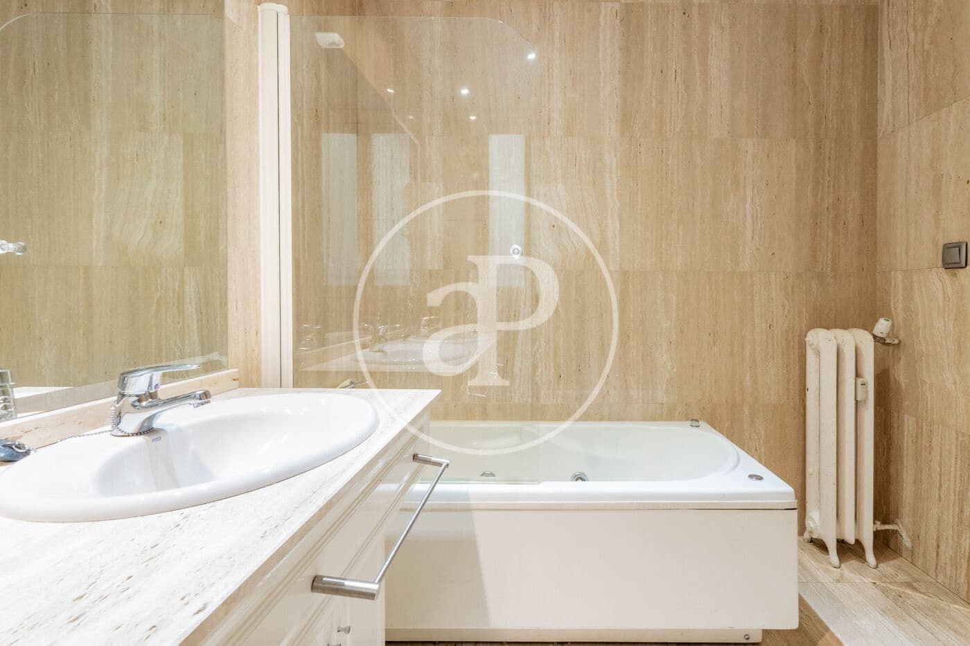 3 soveværelse Lejlighed til salg i Madrid by - € 1.790.000 (Ref: 10164945)