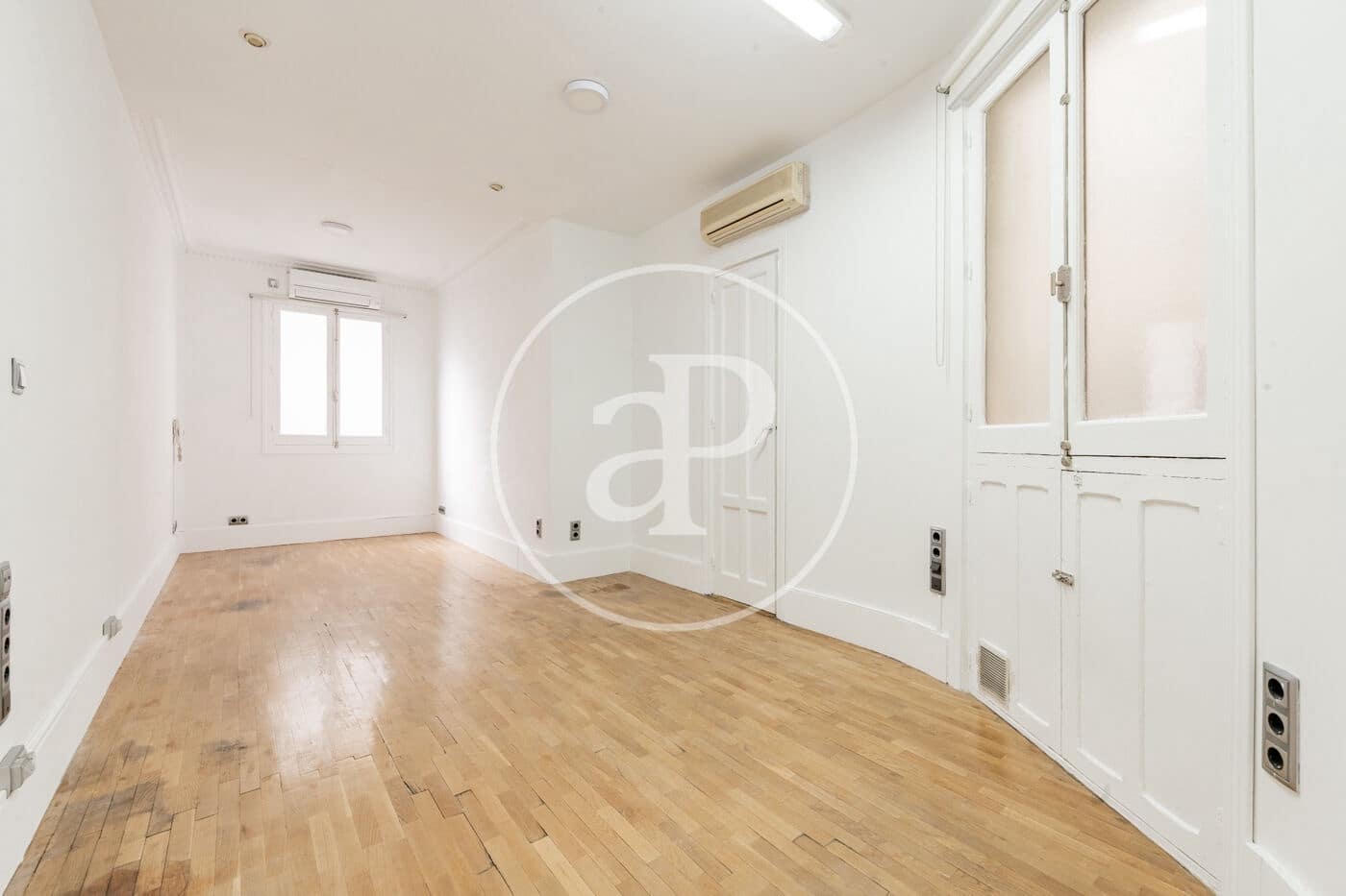 3 soveværelse Lejlighed til salg i Madrid by - € 1.790.000 (Ref: 10164945)