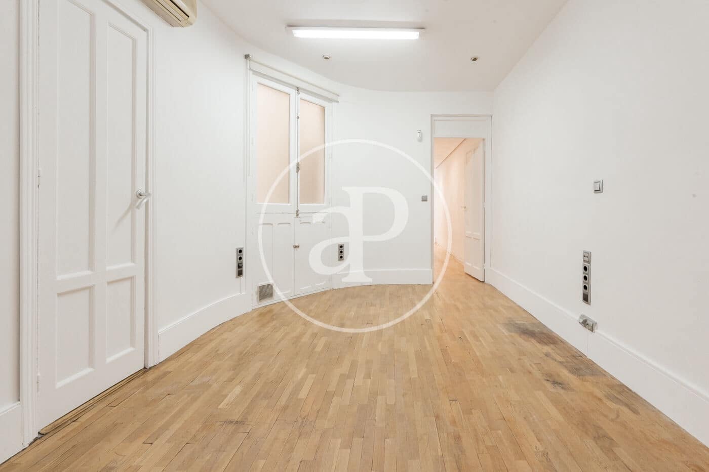 3 soveværelse Lejlighed til salg i Madrid by - € 1.790.000 (Ref: 10164945)