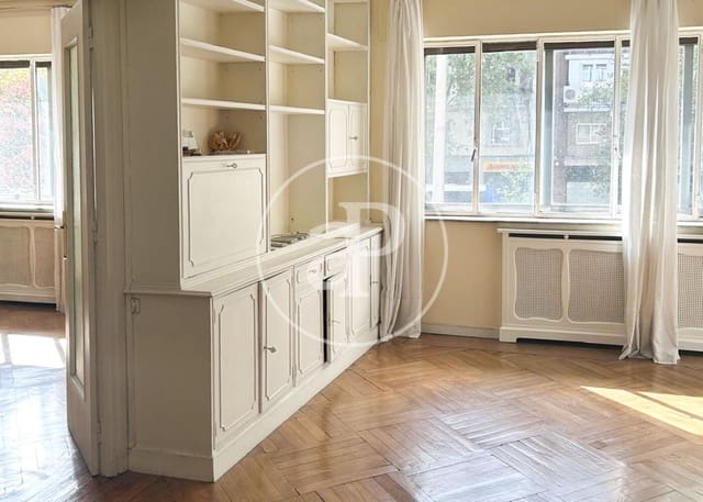 3 sypialnia Apartament na sprzedaż w Fuente del Berro, Miasto Madryt - 1 090 000 € (Ref: 10164946)