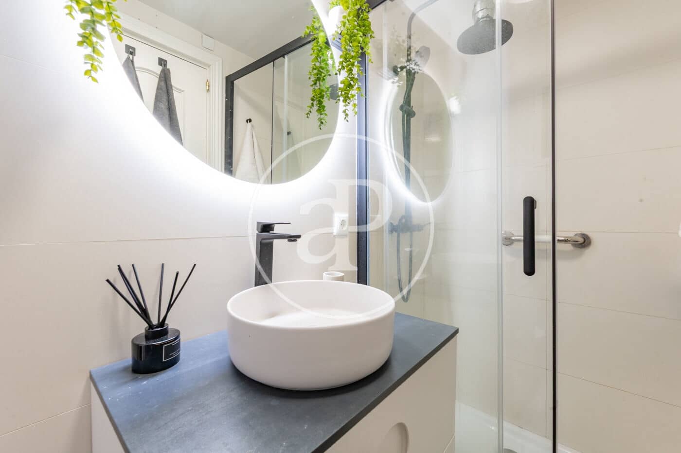 2 bedroom Apartment for sale in Madrid city - € 600,000 (Ref: 10164947)