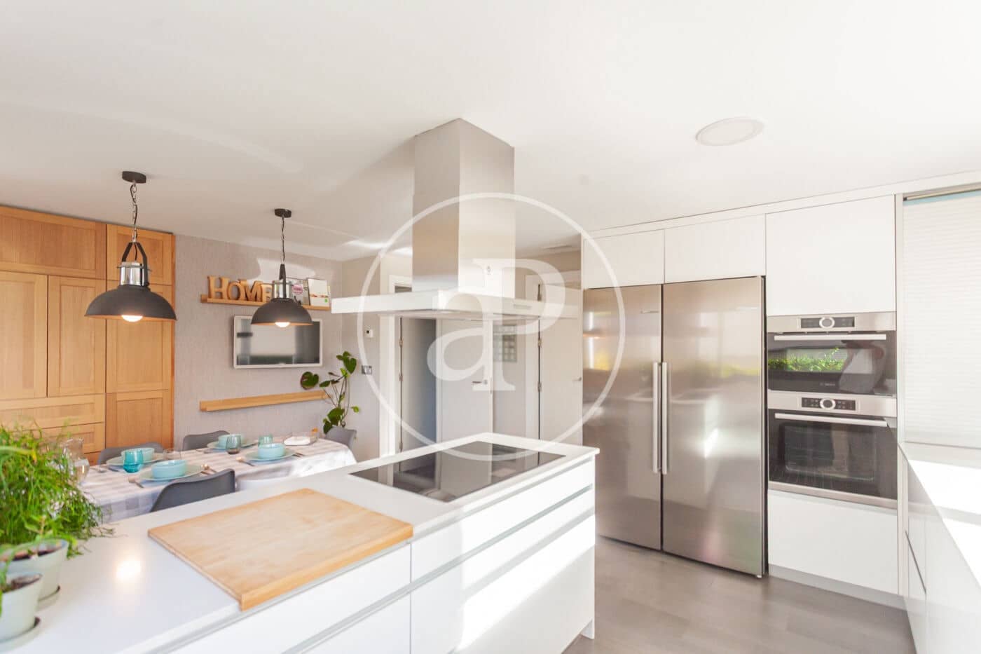 3 bedroom Villa for sale in Boadilla del Monte with pool garage - € 1,250,000 (Ref: 10164948)