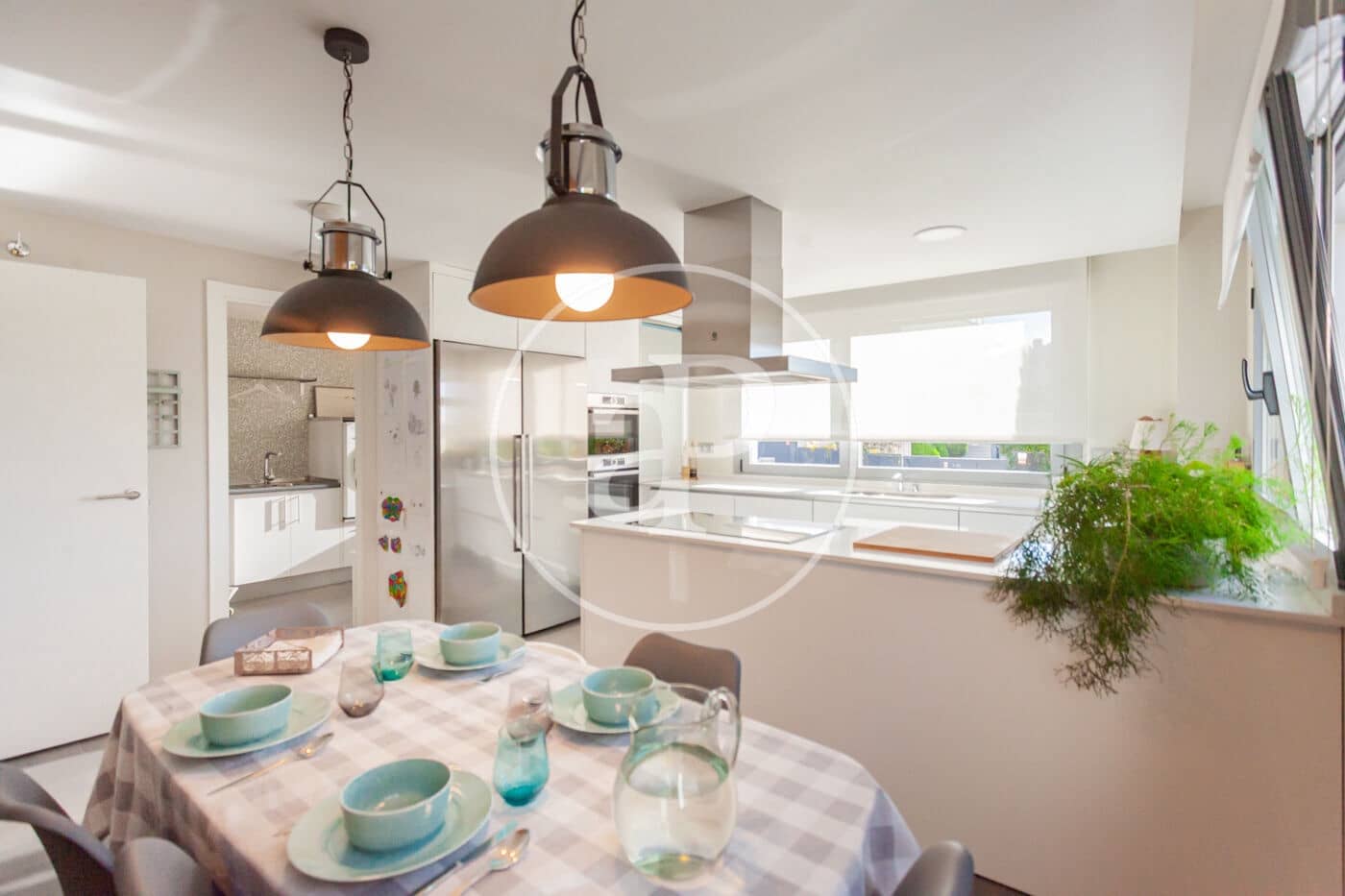 3 bedroom Villa for sale in Boadilla del Monte with pool garage - € 1,250,000 (Ref: 10164948)