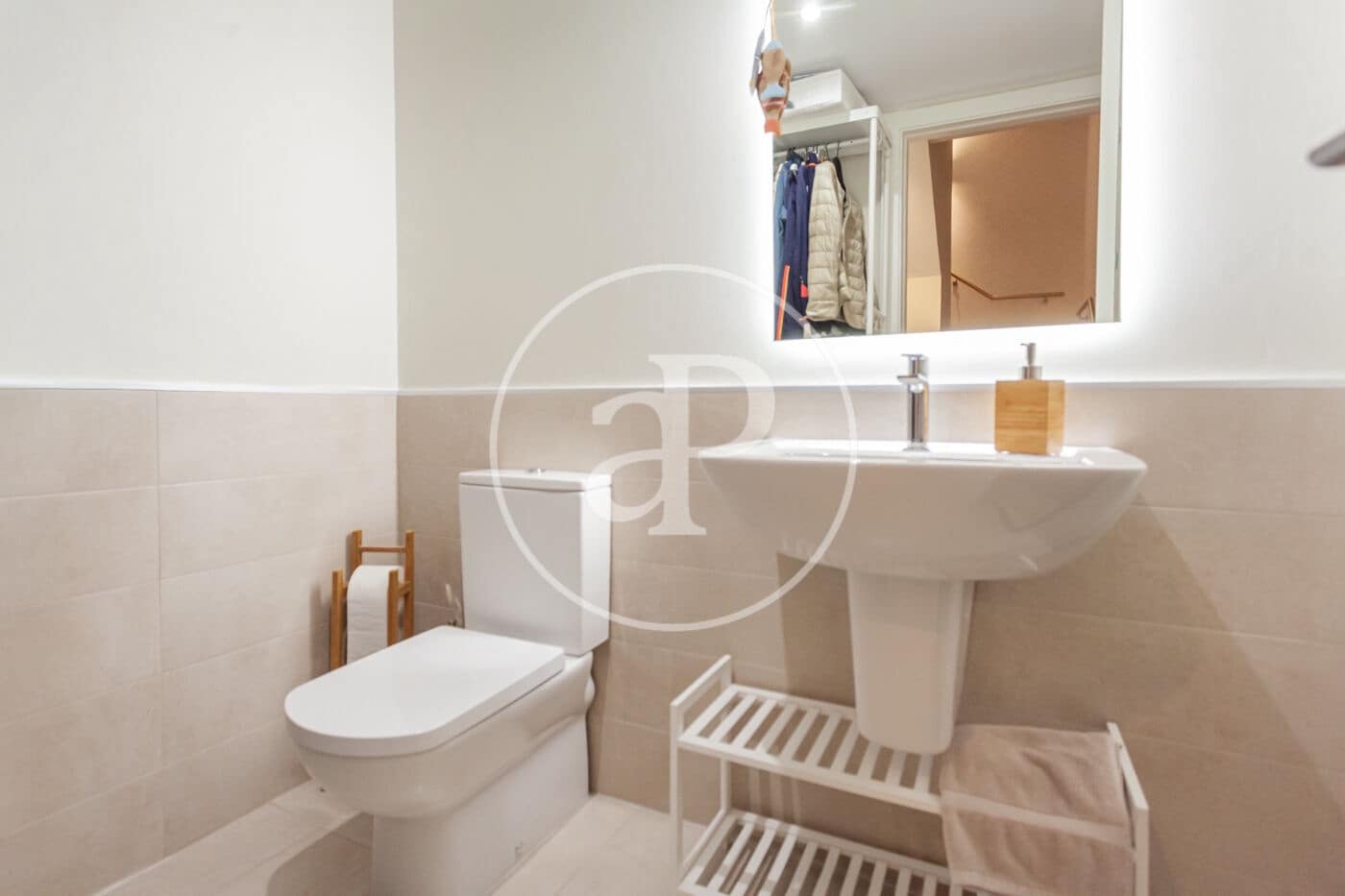 3 bedroom Villa for sale in Boadilla del Monte with pool garage - € 1,250,000 (Ref: 10164948)