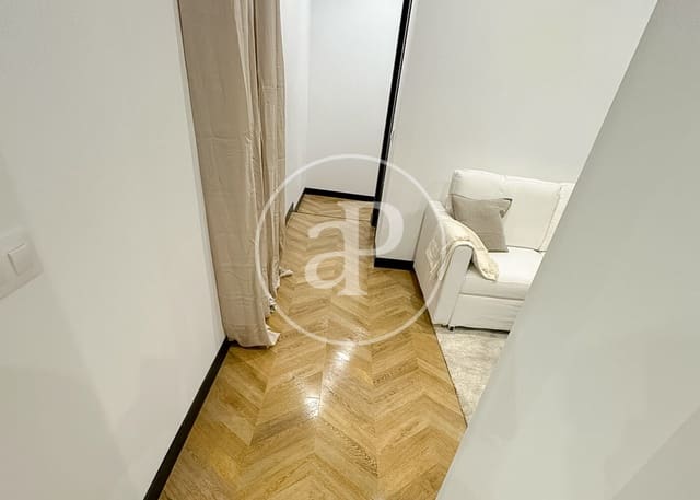 3 slaapkamer Appartement te koop in Rios Rosas, Madrid stad - € 1.230.000 (Ref: 10164949)