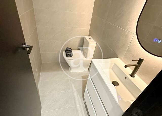 3 slaapkamer Appartement te koop in Rios Rosas, Madrid stad - € 1.230.000 (Ref: 10164949)