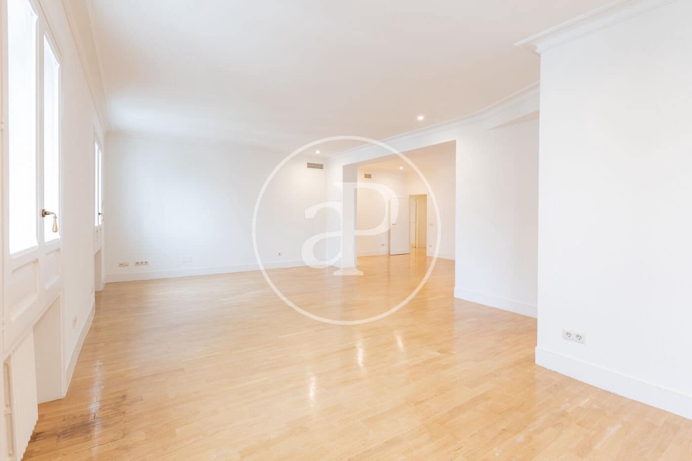 4 bedroom Apartment for rent in Madrid city - € 7,200 (Ref: 10166615)