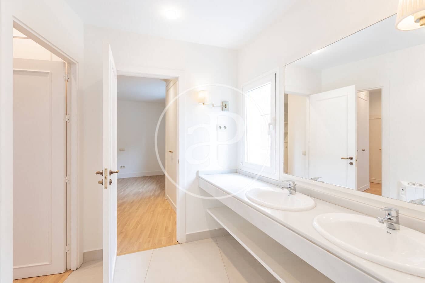 4 bedroom Apartment for rent in Madrid city - € 7,200 (Ref: 10166615)