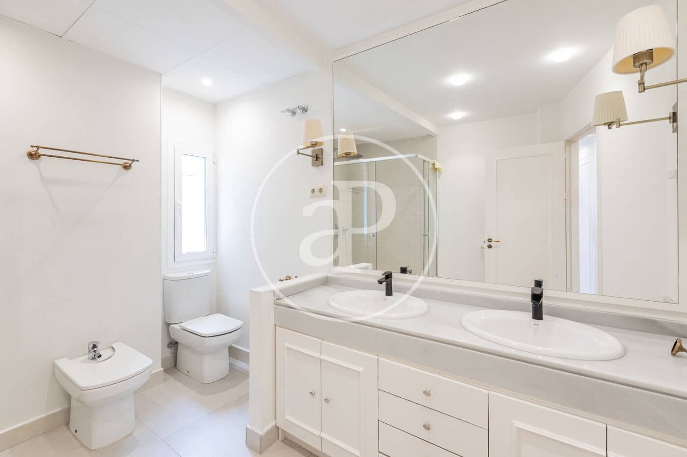 4 bedroom Apartment for rent in Madrid city - € 7,200 (Ref: 10166615)