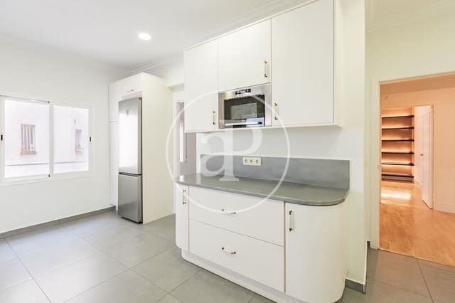 4 soverom Leilighet til leie i Almagro, Madrid by - € 7 200 (Ref: 10166615)