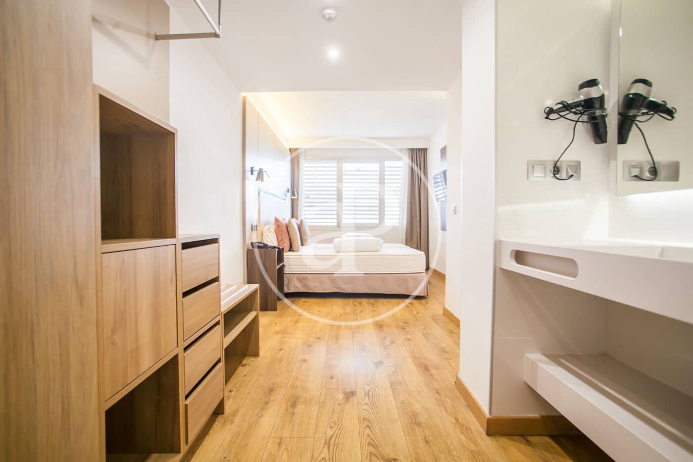 1 bedroom Apartment for sale in Madrid city with pool - € 590,000 (Ref: 10166616)