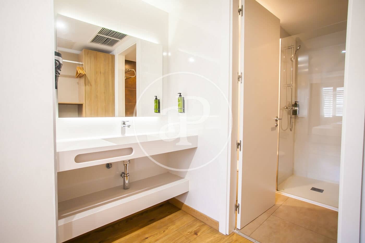 1 bedroom Apartment for sale in Madrid city with pool - € 590,000 (Ref: 10166616)