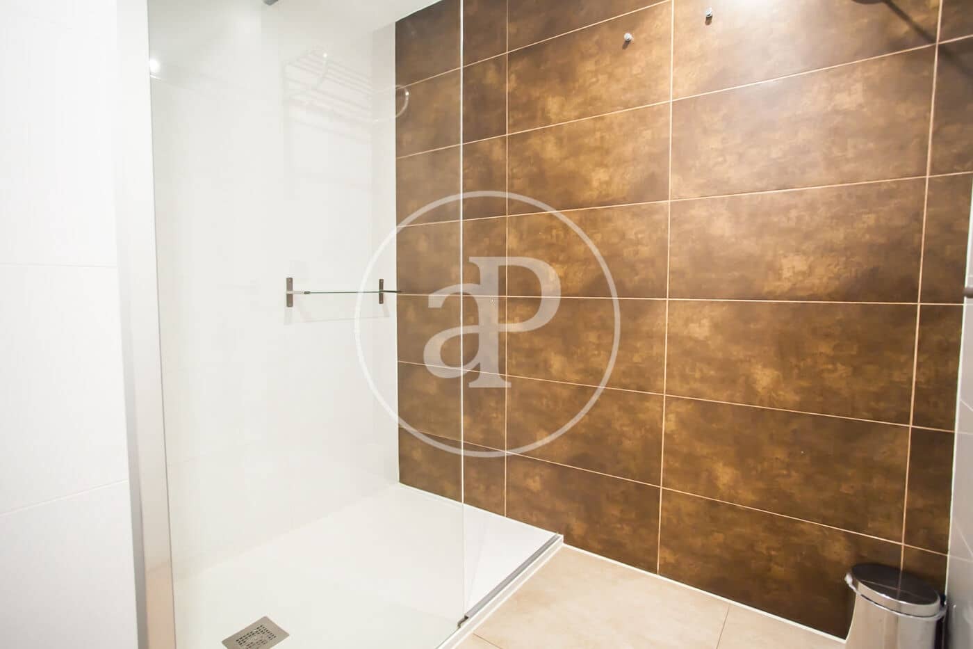 1 bedroom Apartment for sale in Madrid city with pool - € 590,000 (Ref: 10166616)