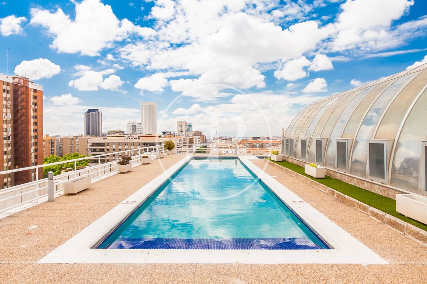 1 bedroom Apartment for sale in Madrid city with pool - € 590,000 (Ref: 10166616)