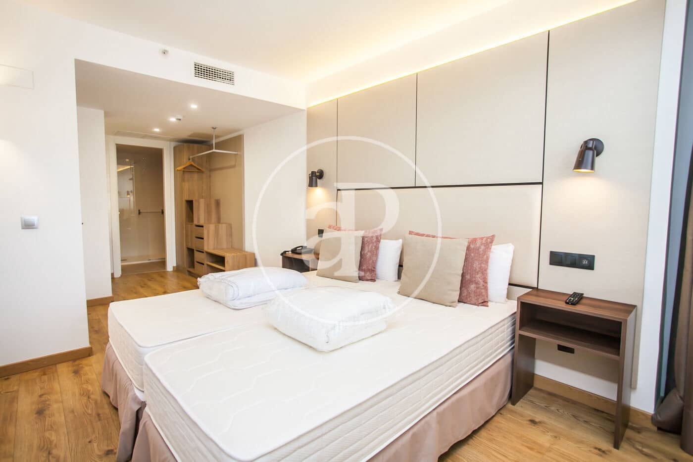 1 bedroom Apartment for sale in Madrid city with pool - € 590,000 (Ref: 10166617)