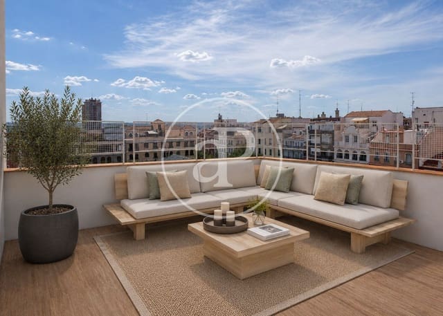 3 soveværelse Penthouse til salg i Argüelles, Madrid by - € 1.880.000 (Ref: 10168484)