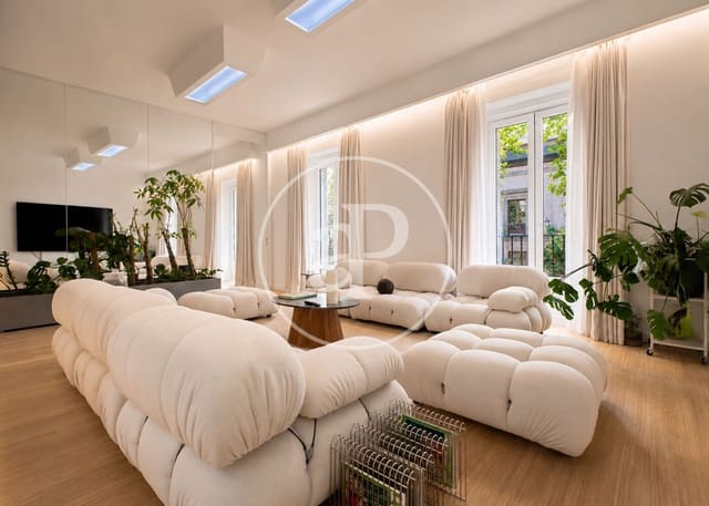 4 Zimmer Apartment zu verkaufen in Cortes, Madrid Stadt - 1.500.000 € (Ref: 10168485)