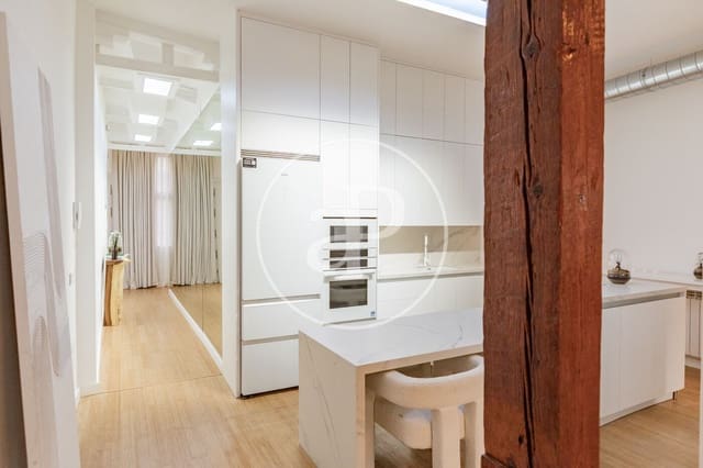 4 soveværelse Lejlighed til salg i Cortes, Madrid by - € 1.500.000 (Ref: 10168485)