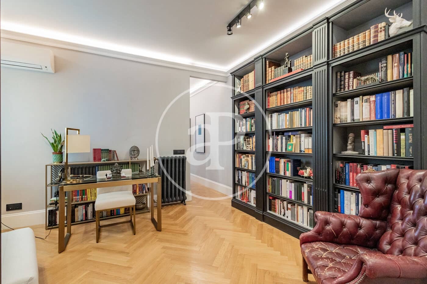 2 bedroom Apartment for sale in Madrid city - € 1,045,000 (Ref: 10168486)