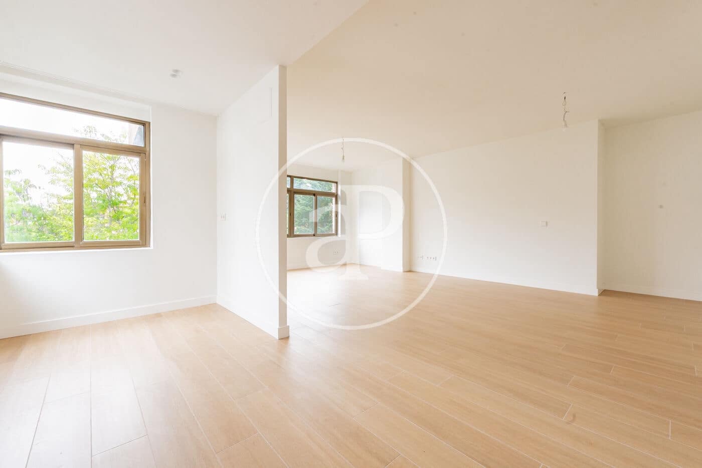 3 sypialnia Apartament na sprzedaż w Miasto Madryt z basenem garażem - 1 190 000 € (Ref: 10168488)
