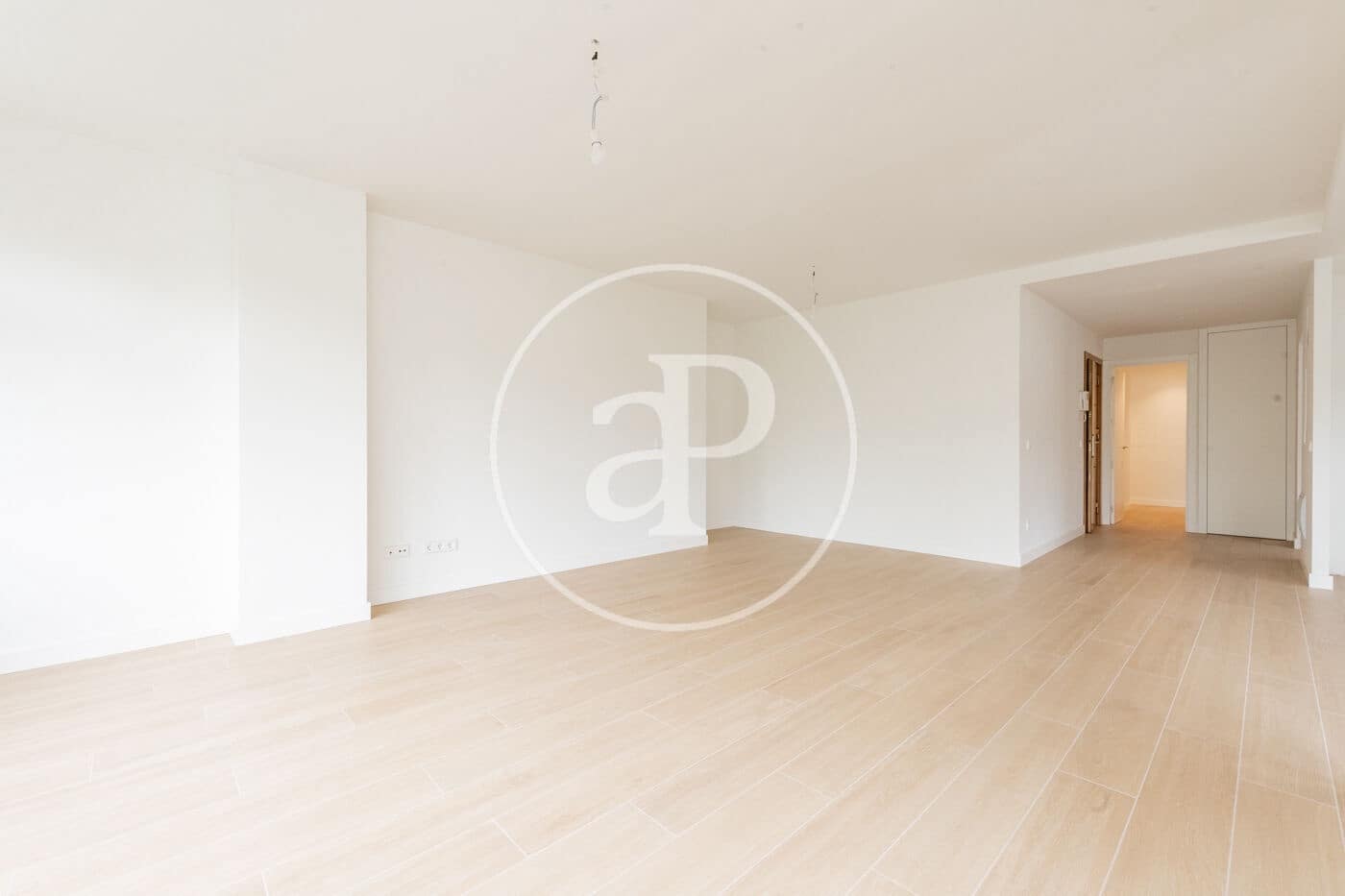 3 sypialnia Apartament na sprzedaż w Miasto Madryt z basenem garażem - 1 190 000 € (Ref: 10168488)