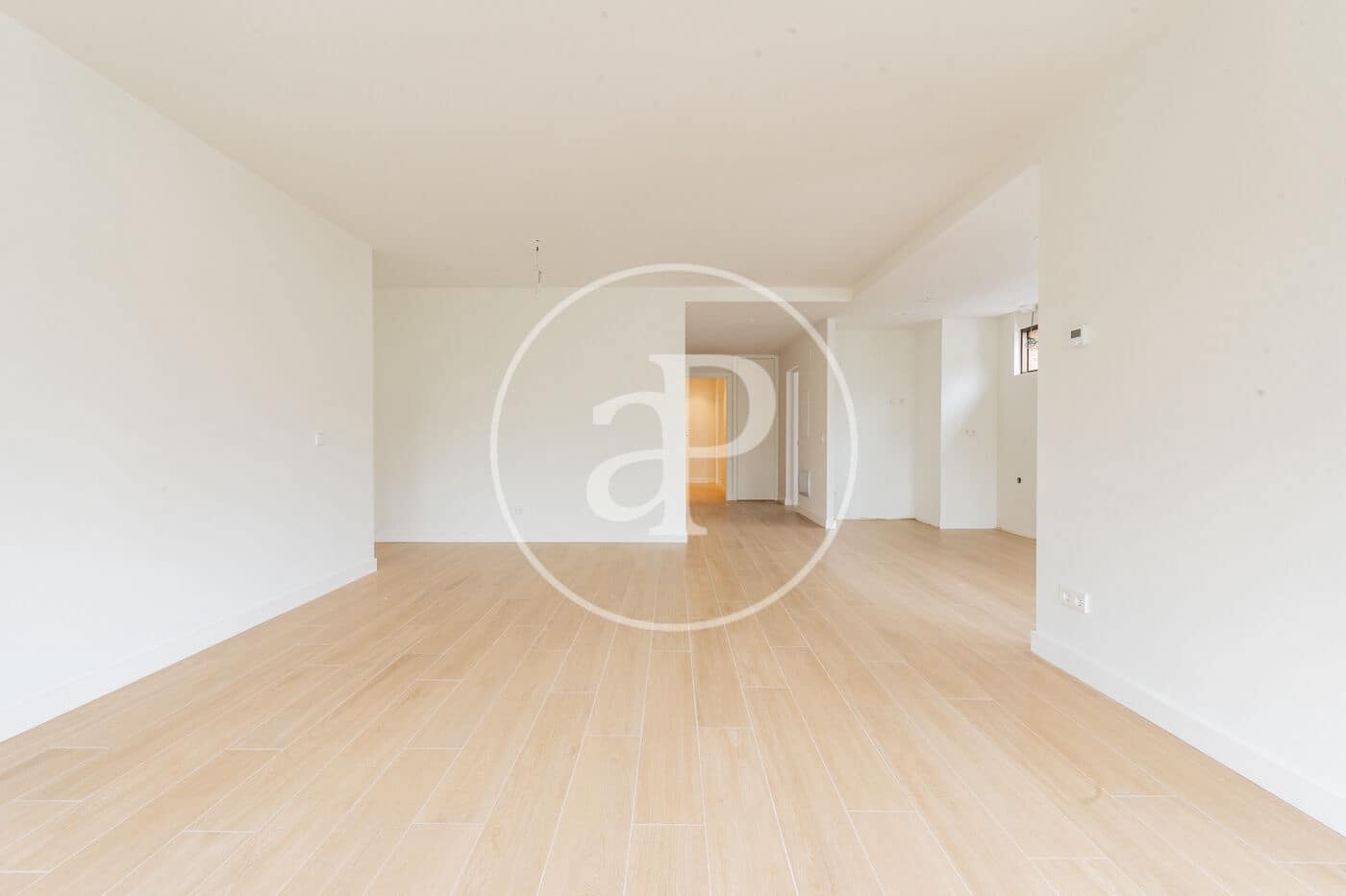 3 sypialnia Apartament na sprzedaż w Miasto Madryt z basenem garażem - 1 190 000 € (Ref: 10168488)