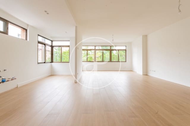 3 sypialnia Apartament na sprzedaż w San Juan Bautista, Miasto Madryt z basenem garażem - 1 190 000 € (Ref: 10168488)