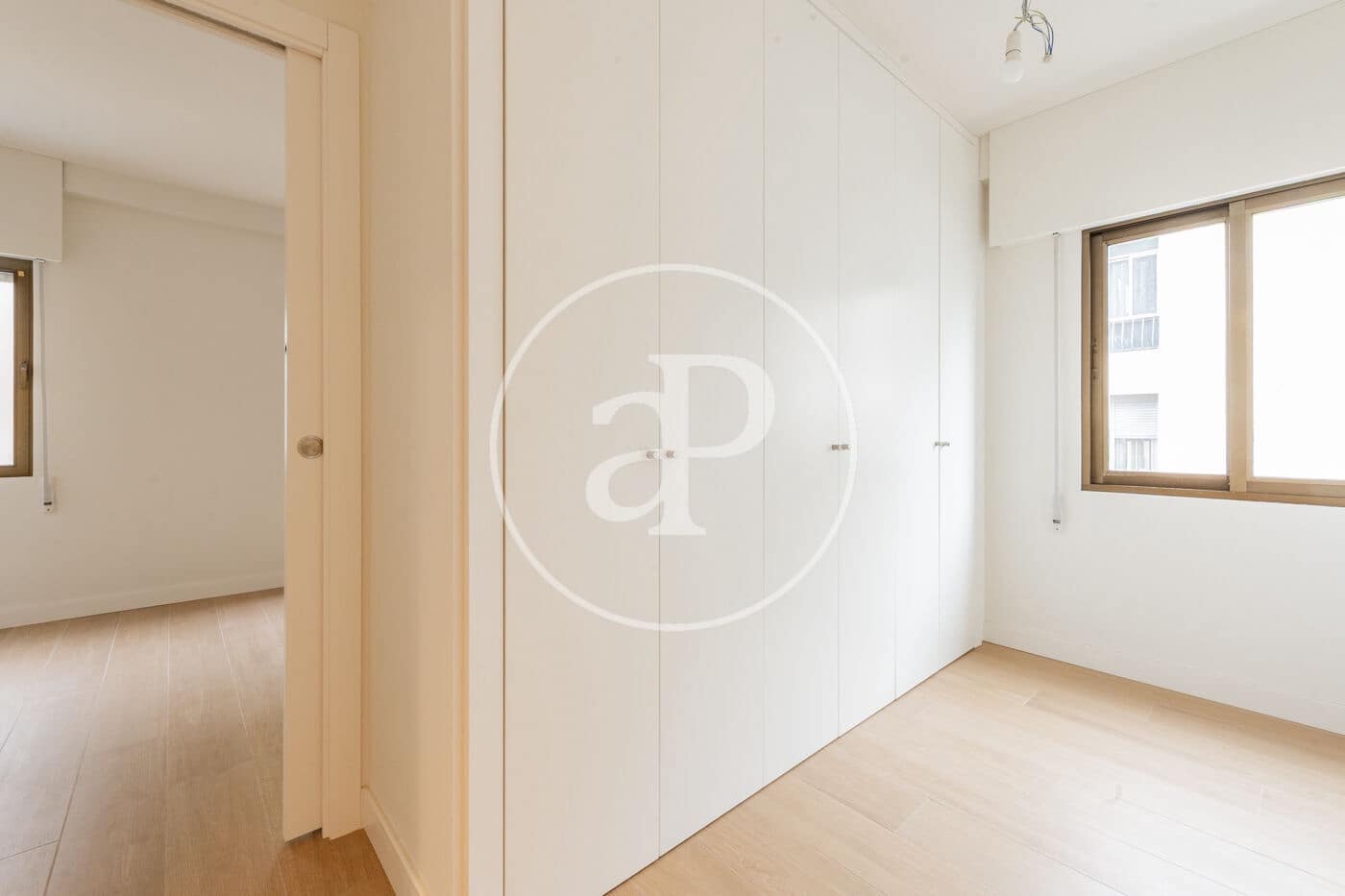 3 sypialnia Apartament na sprzedaż w Miasto Madryt z basenem garażem - 1 190 000 € (Ref: 10168488)