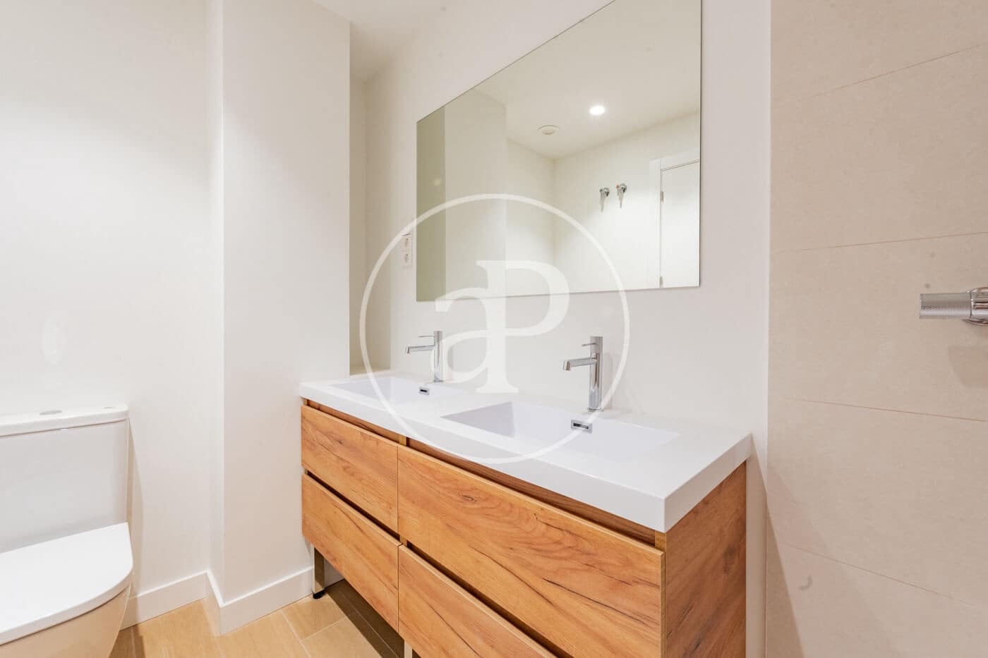 3 sypialnia Apartament na sprzedaż w Miasto Madryt z basenem garażem - 1 190 000 € (Ref: 10168488)