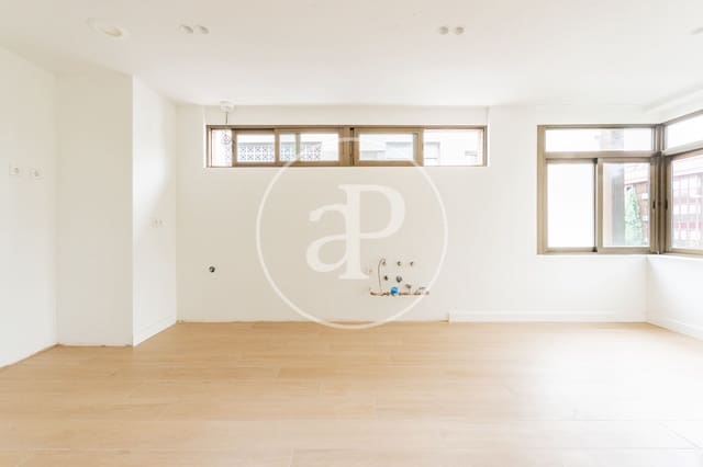 3 sypialnia Apartament na sprzedaż w San Juan Bautista, Miasto Madryt z basenem garażem - 1 190 000 € (Ref: 10168488)
