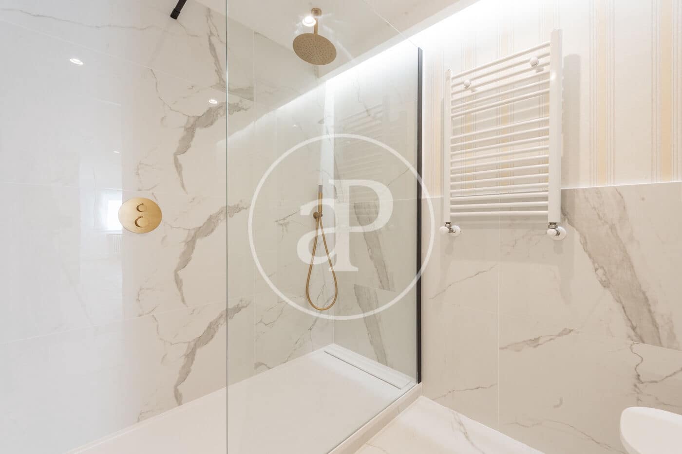 3 bedroom Apartment for sale in Madrid city - € 1,690,000 (Ref: 10171492)