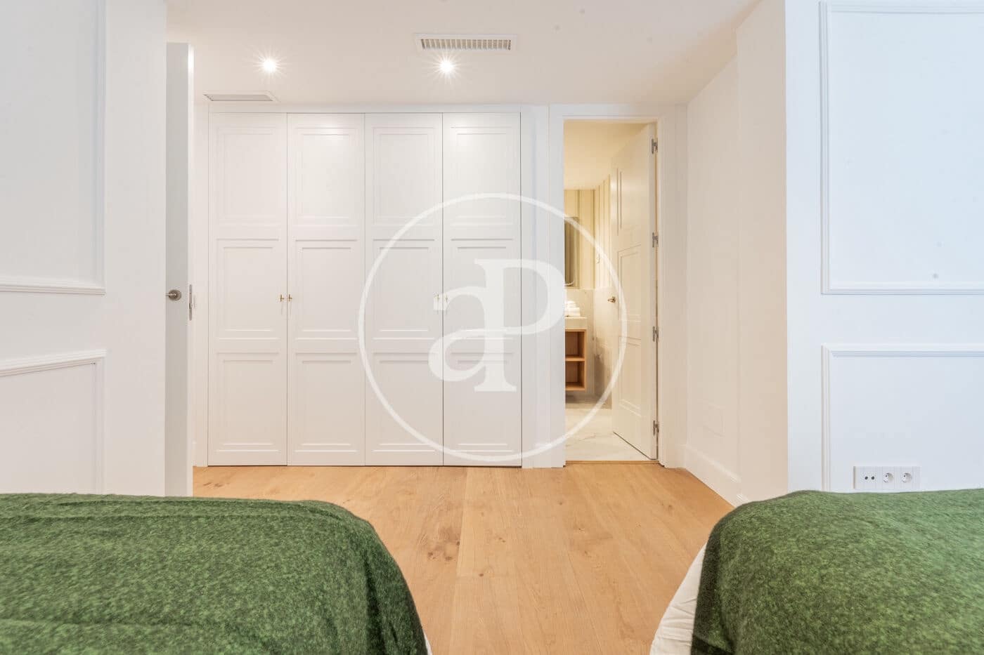 3 bedroom Apartment for sale in Madrid city - € 1,690,000 (Ref: 10171492)