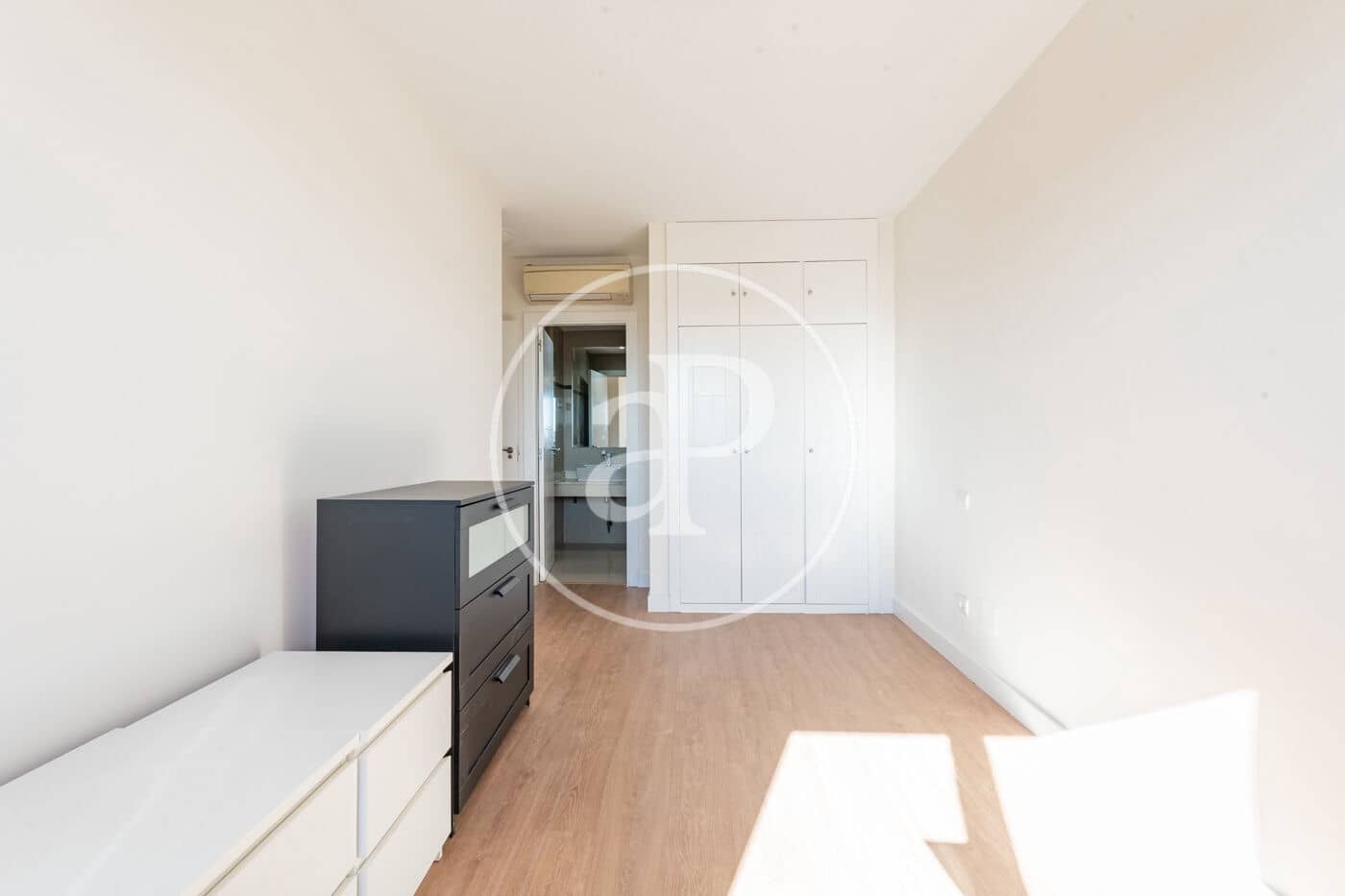 2 soverom Leilighet til salgs i Madrid by med svømmebasseng - € 685 000 (Ref: 10173809)