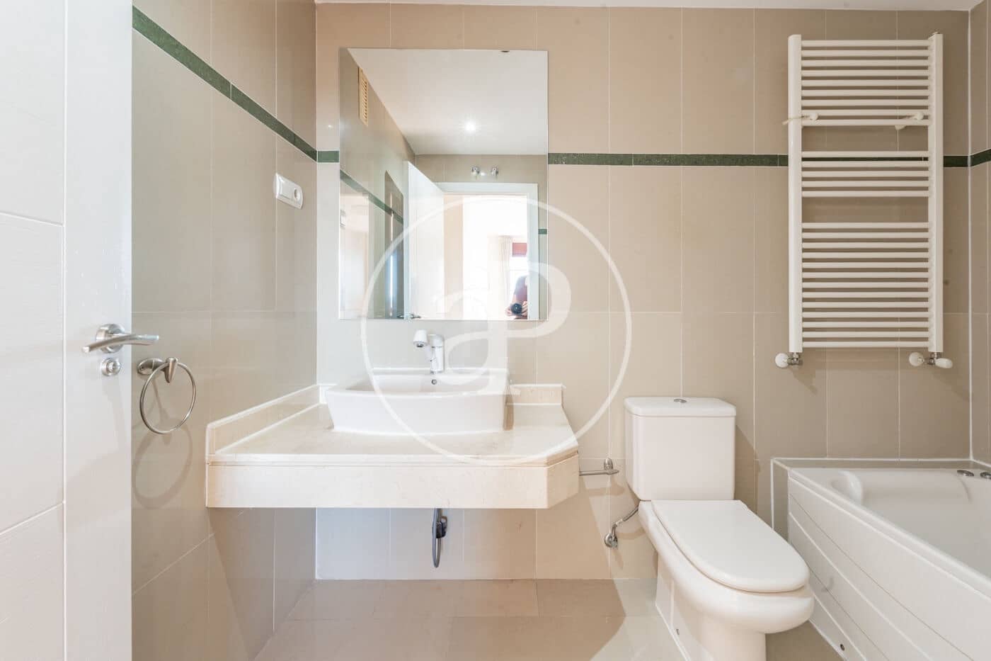 2 soverom Leilighet til salgs i Madrid by med svømmebasseng - € 685 000 (Ref: 10173809)