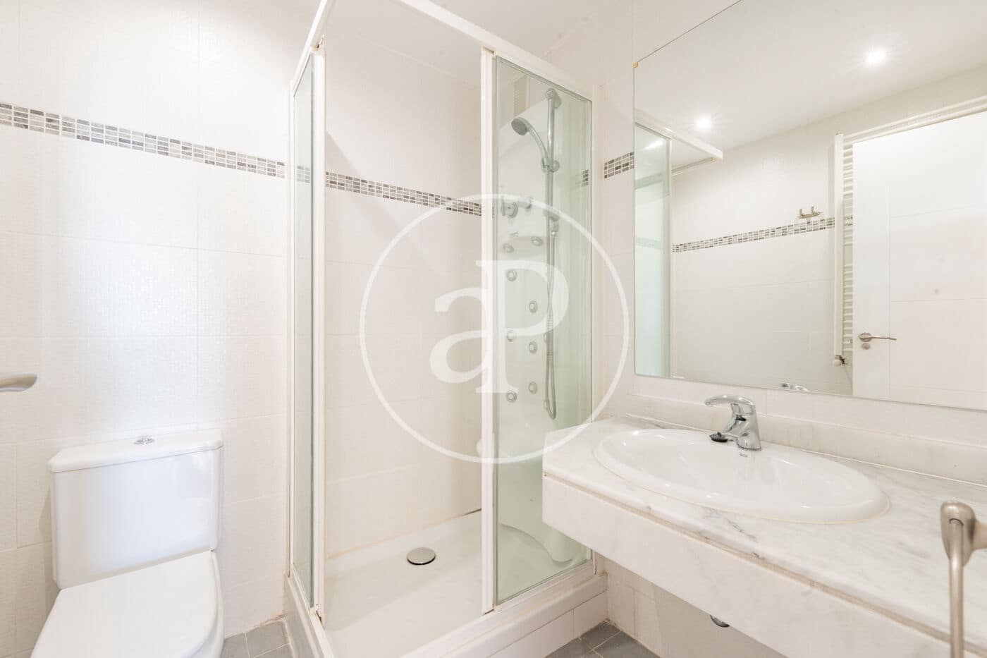 2 soverom Leilighet til salgs i Madrid by med svømmebasseng - € 685 000 (Ref: 10173809)