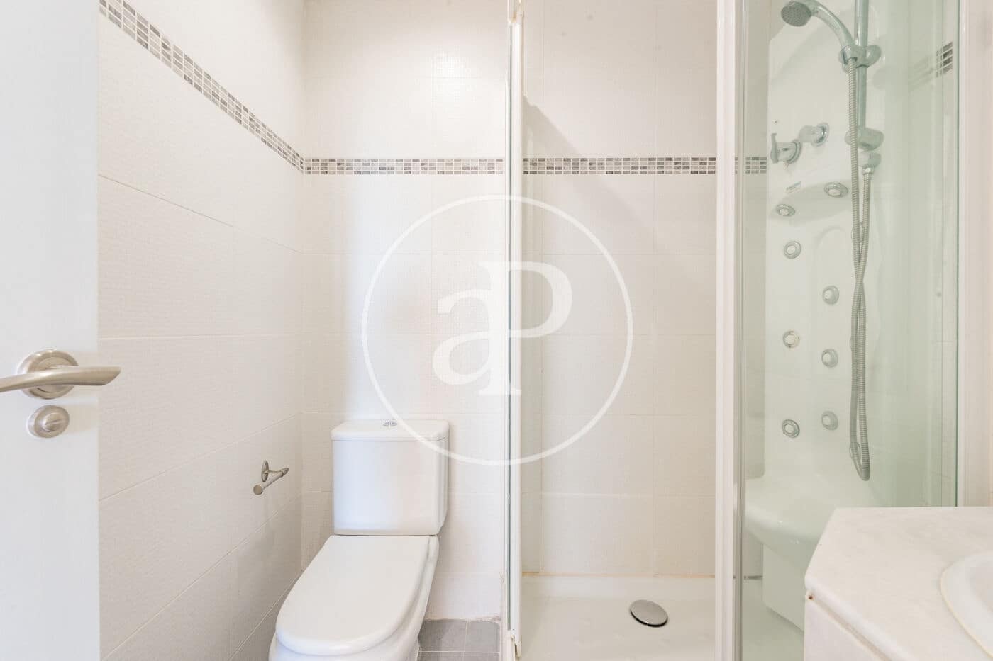 2 soverom Leilighet til salgs i Madrid by med svømmebasseng - € 685 000 (Ref: 10173809)