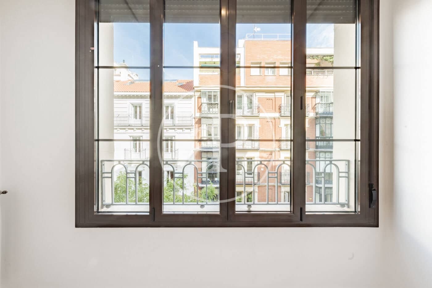 3 bedroom Apartment for rent in Madrid city with garage - € 5,500 (Ref: 10177095)