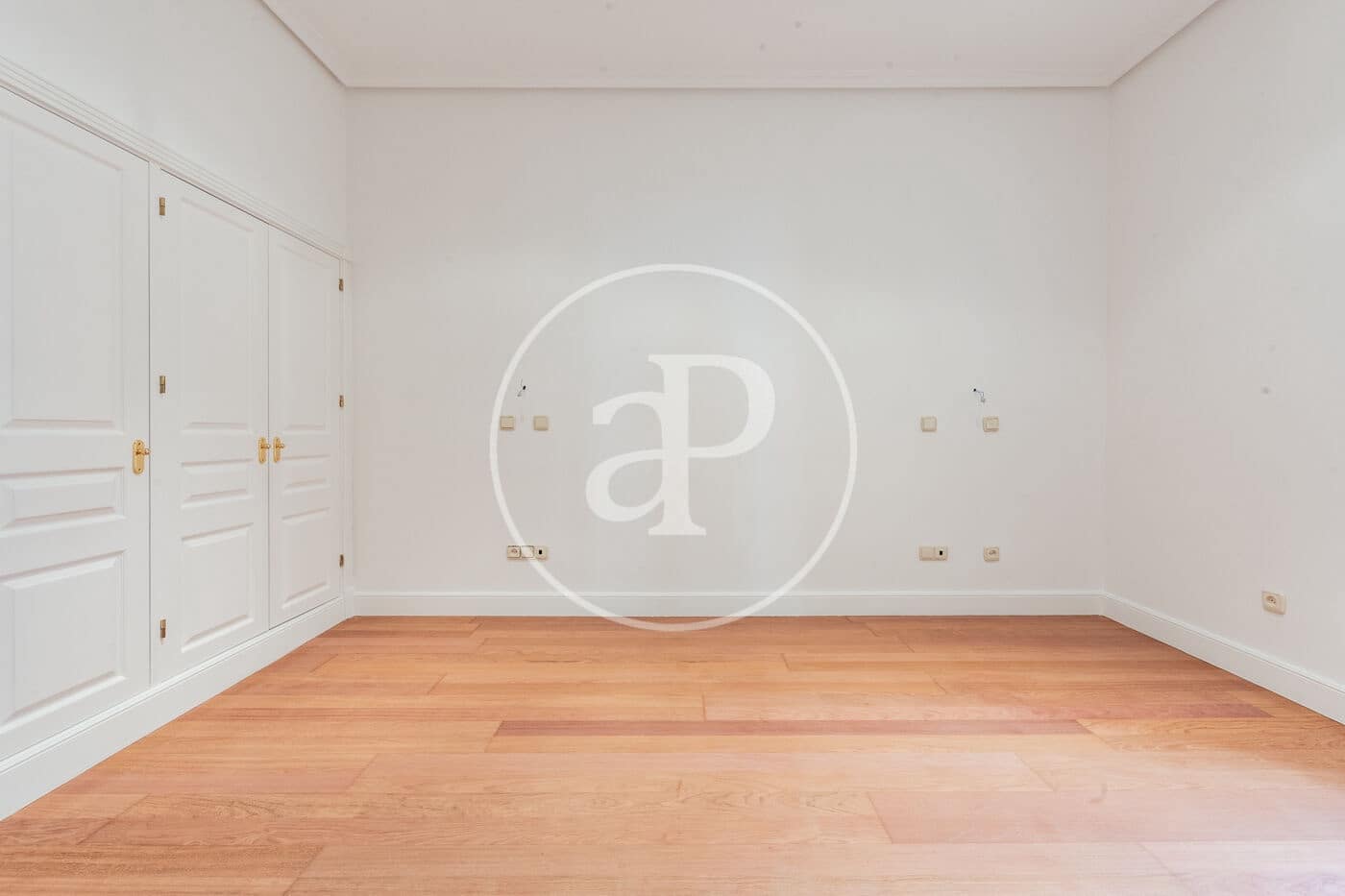 3 bedroom Apartment for rent in Madrid city with garage - € 5,500 (Ref: 10177095)
