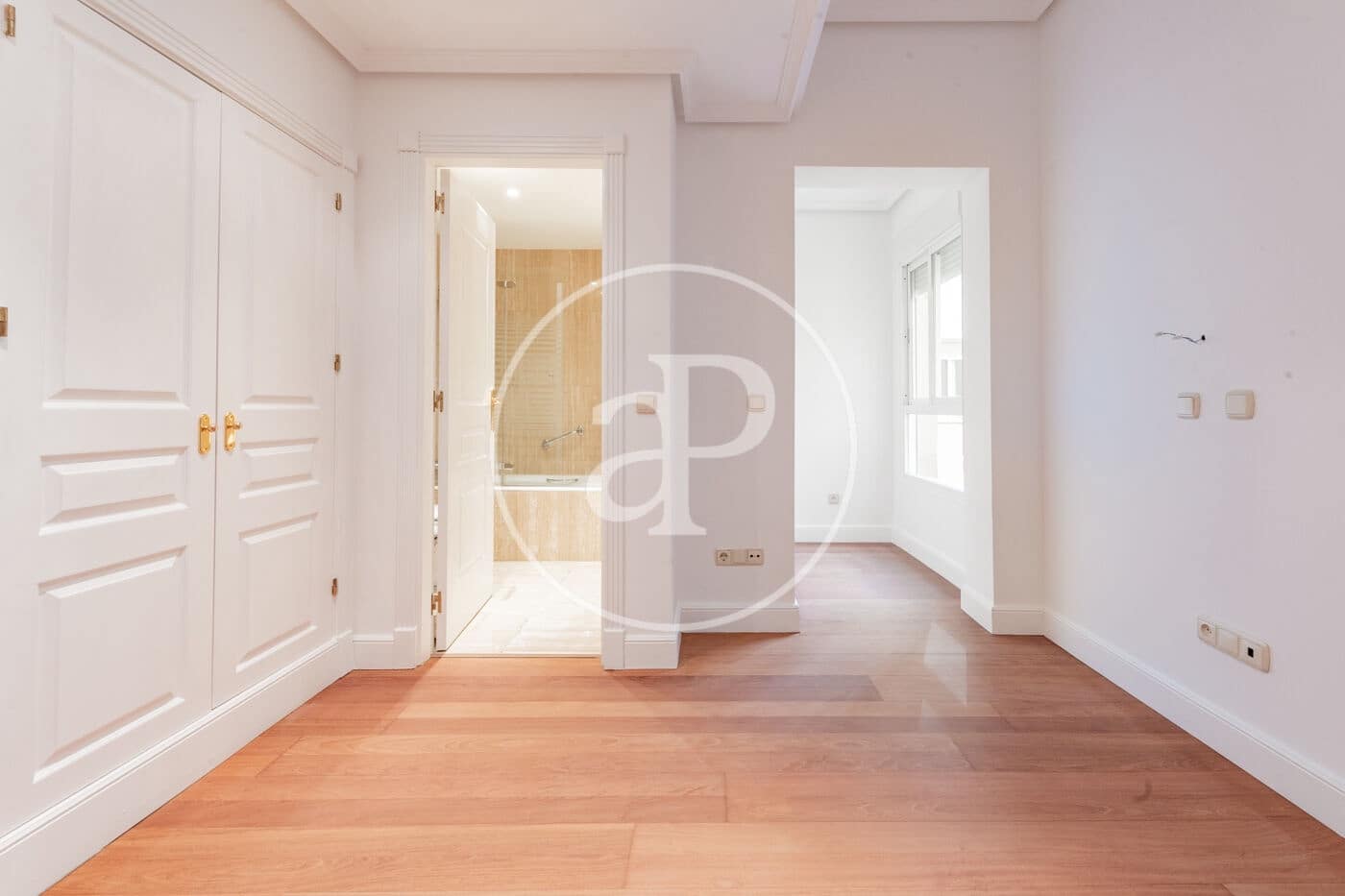 3 bedroom Apartment for rent in Madrid city with garage - € 5,500 (Ref: 10177095)