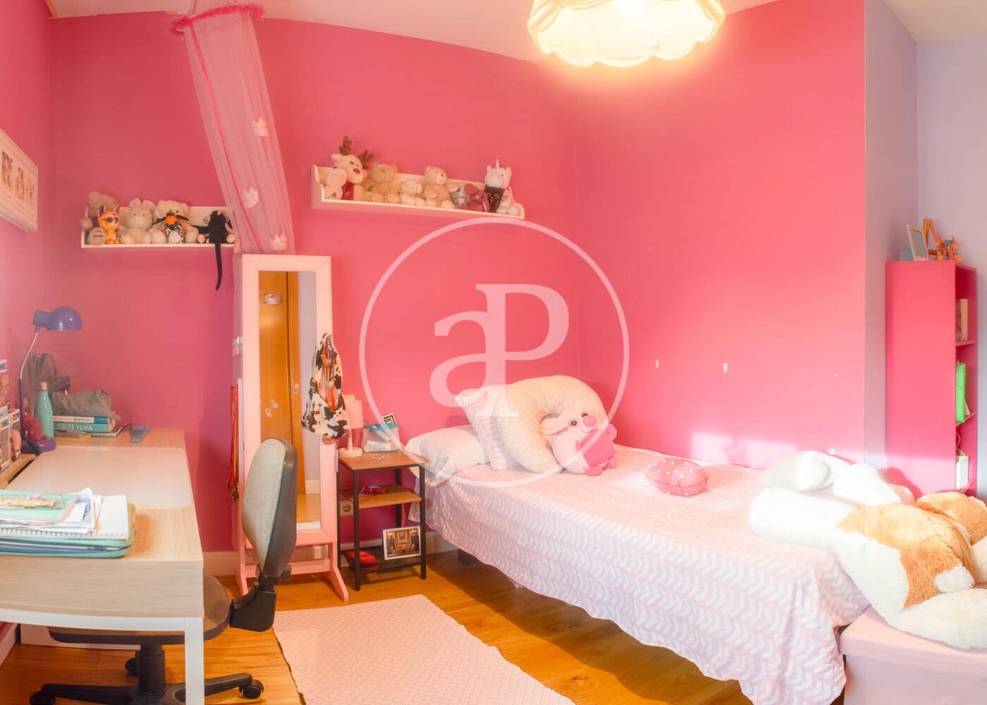 Ático de 4 habitaciones en Madrid ciudad en venta con piscina garaje - 1.097.000 € (Ref: 10177096)