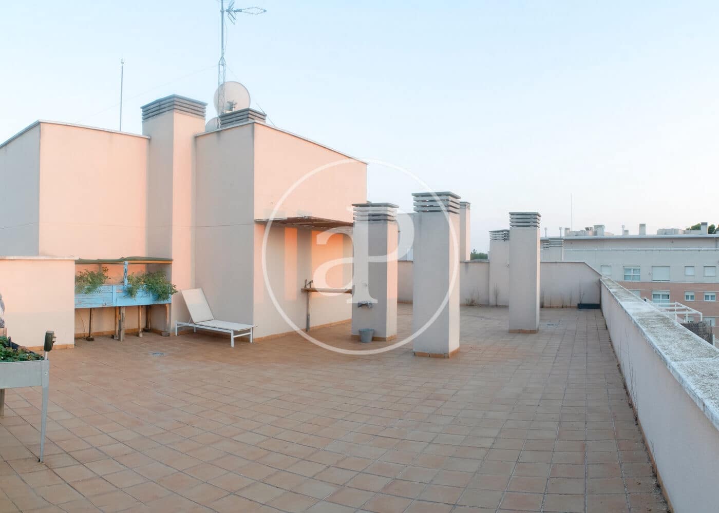 Ático de 4 habitaciones en Madrid ciudad en venta con piscina garaje - 1.097.000 € (Ref: 10177096)
