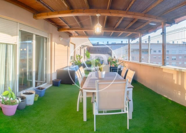 4 sypialnia Penthouse na sprzedaż w Canillas, Miasto Madryt z basenem garażem - 1 097 000 € (Ref: 10177096)